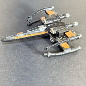 Hot Wheels Black Star Wars X-Wing Fighter Poe Dameron Ship‎ Starship Toy